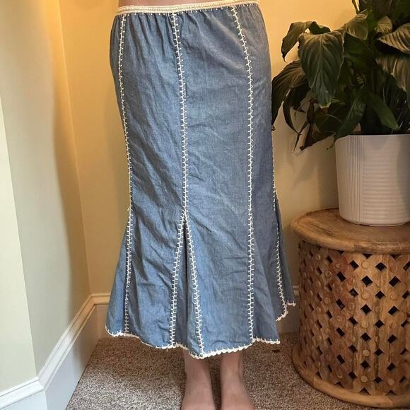 Cottagecore blue and white cotton maxi skirt with scalloped trim - Picture 1 of 6